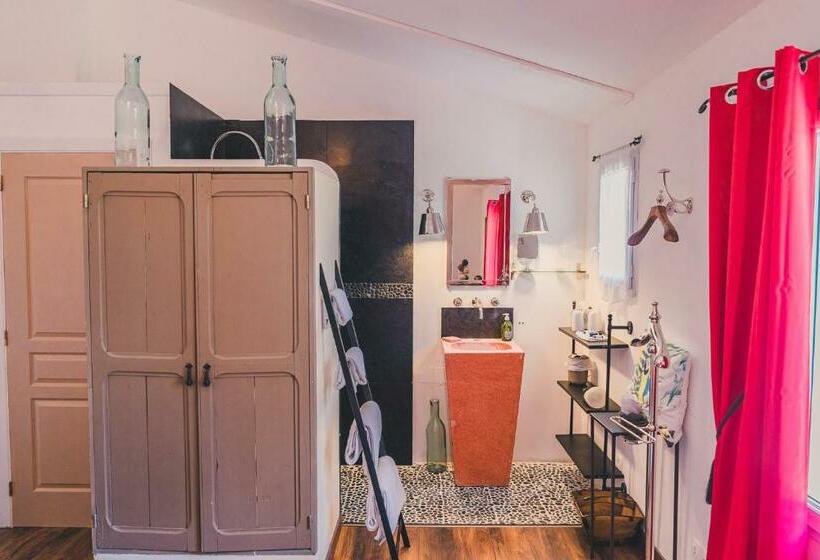 スーペリアールーム, Maison Sadina