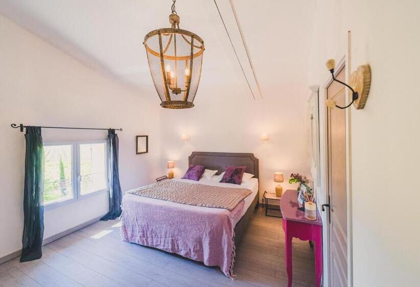 标准间, Maison Sadina