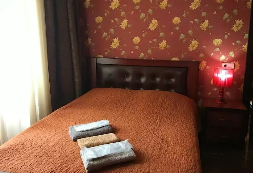 Suite Familiale, Aragvi