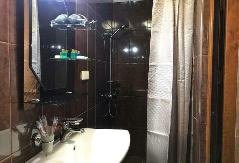 سوییت خانوادگی, Aragvi