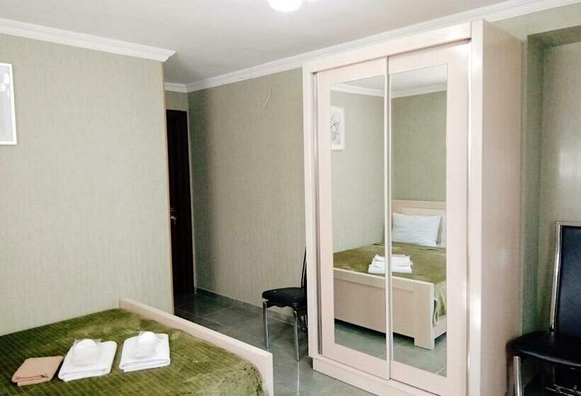 سوییت لوکس, Aragvi