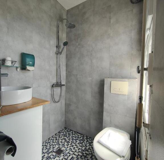 带大床的标准间, Auberge Le Chata