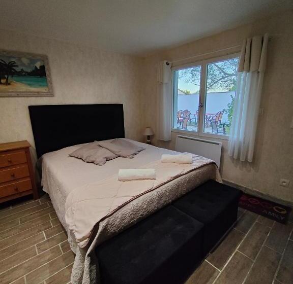 带大床的标准工作室, Auberge Le Chata