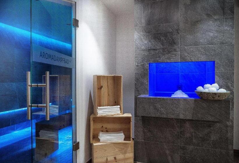 Comfort room with balcony, Bayern Resort