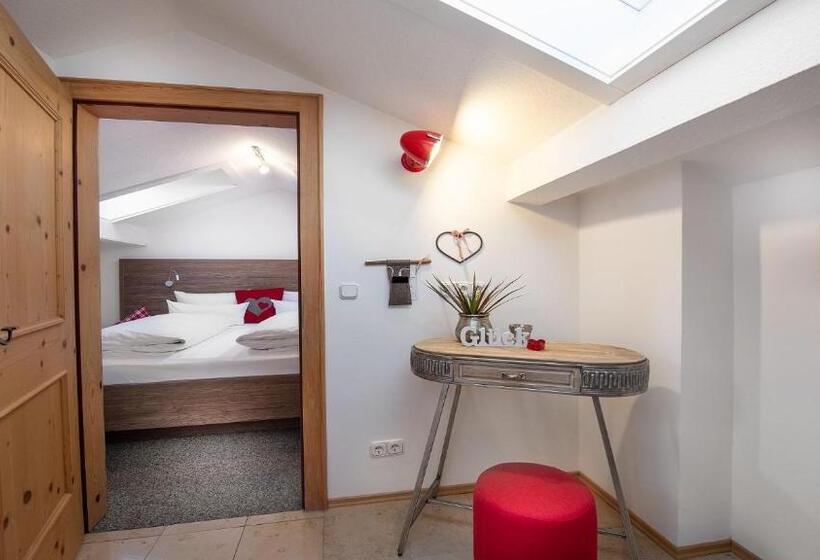 スタンダードルーム, Bayern Resort