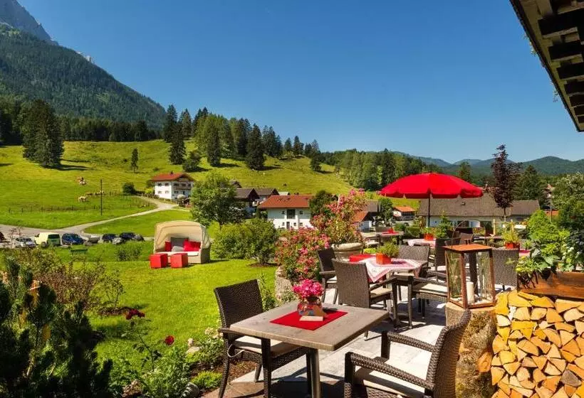 Standard Yhden Hengen Huone, Bayern Resort