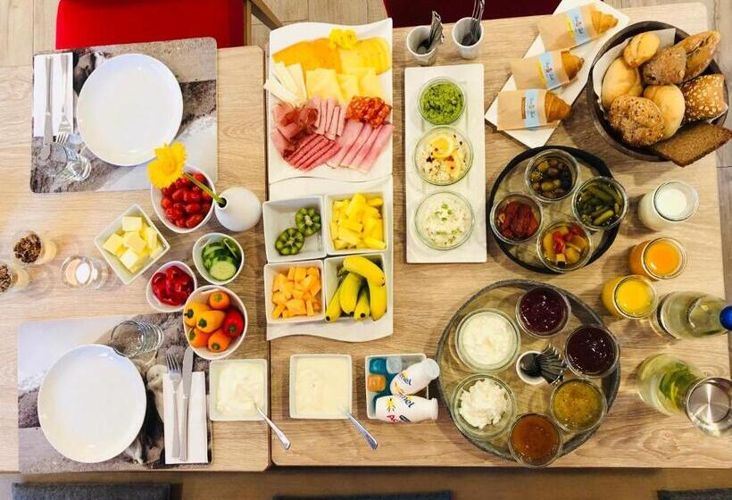 スタンダードシングルルーム, Bayern Resort