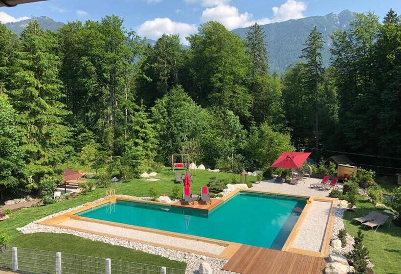 バルコニー付きスタンダードトリプルルーム, Bayern Resort