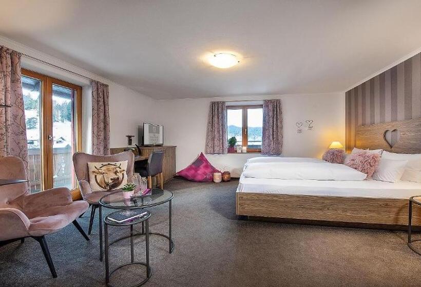景色の見えるスーペリアルーム, Bayern Resort