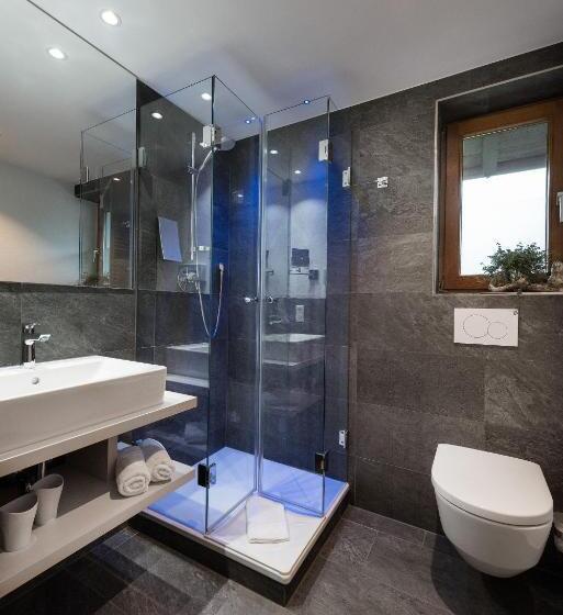 اتاق سوپریور با چشمانداز, Bayern Resort