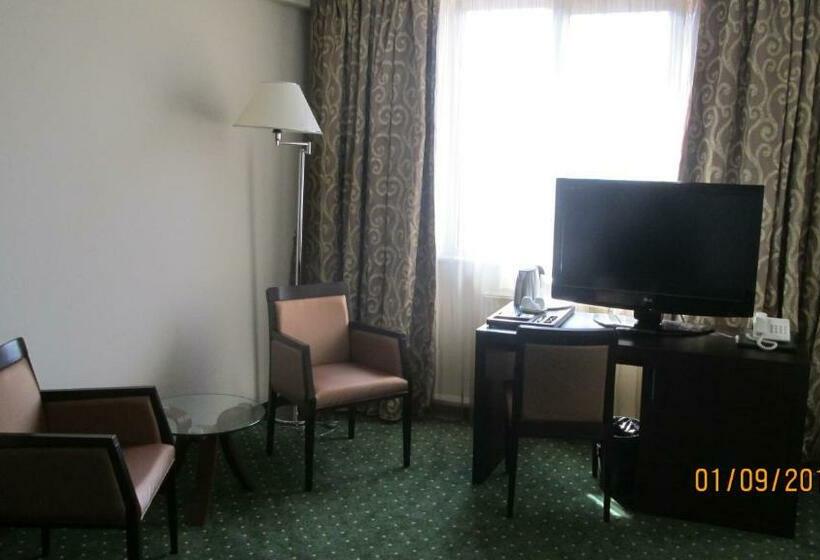 חדר דלוקס, Bistrita