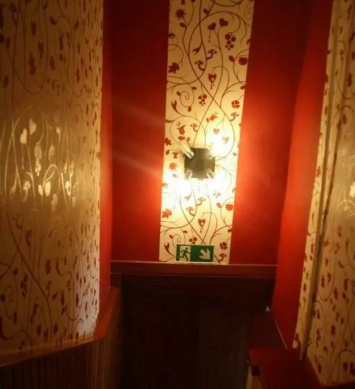バス共有のスタンダードルーム, Cafe Lieb