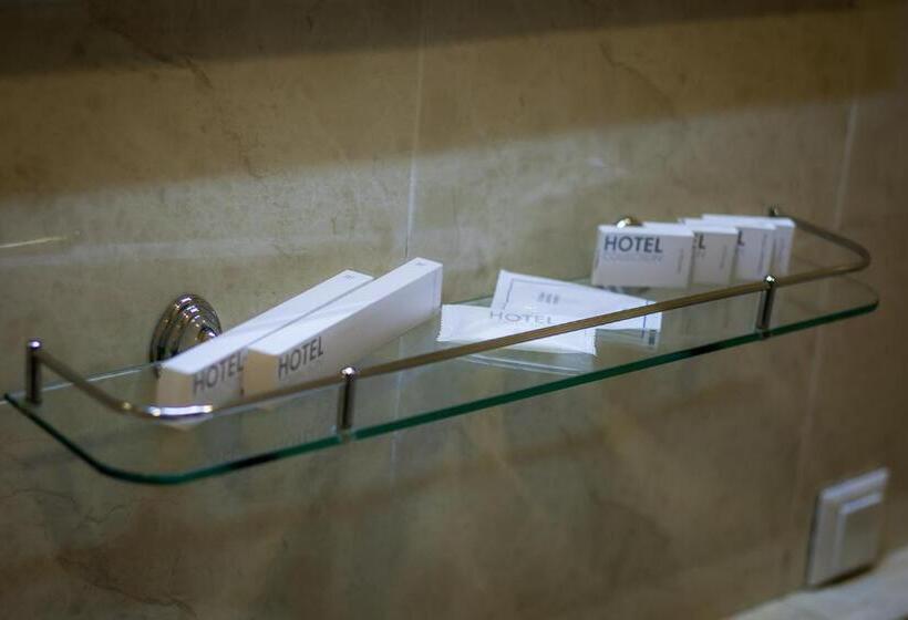 اتاق استاندارد یک نفره, Edem