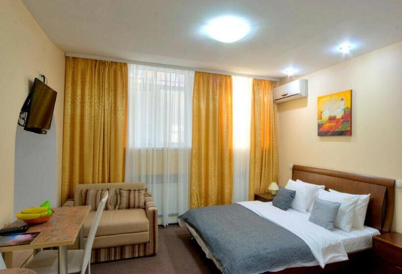 اتاق استاندارد, Golden Gate Inn