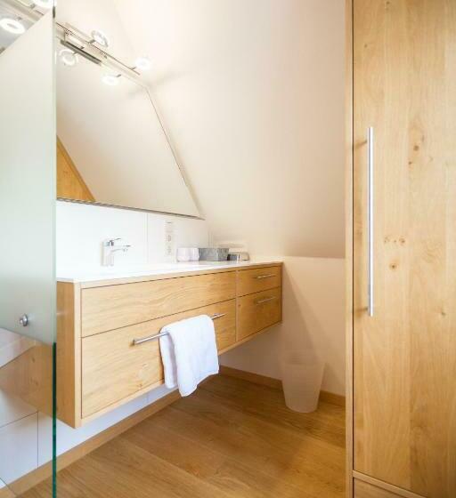 غرفة قياسية مزوَّدة بشُرفة, Gästehaus & Weingut Clüsserath Weiler