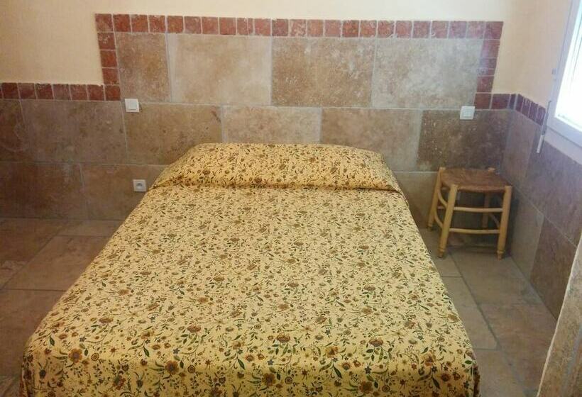 スタンダードルーム, Restaurant L Agachon