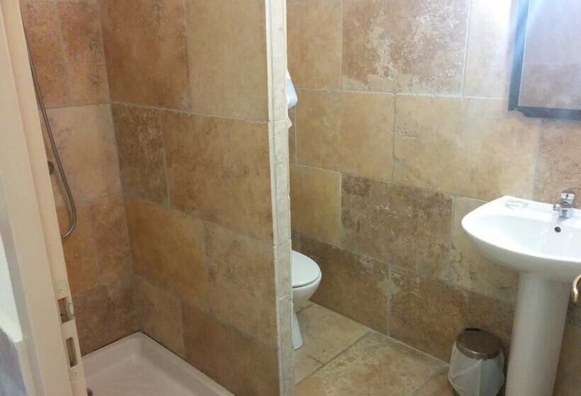 ファミリールーム, Restaurant L Agachon