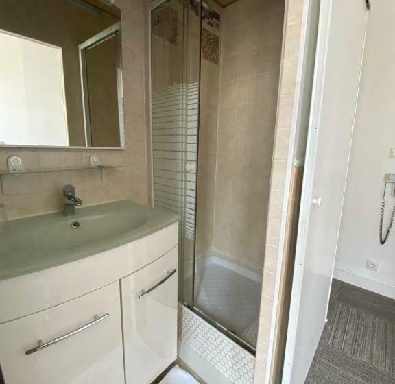 Номер Стандарт, Hôtel Résidence Saint Ouen