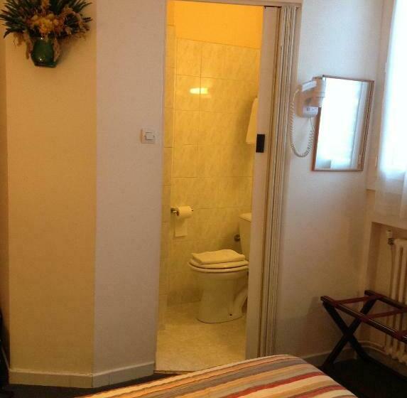 Quarto Estandar, Les Troenes