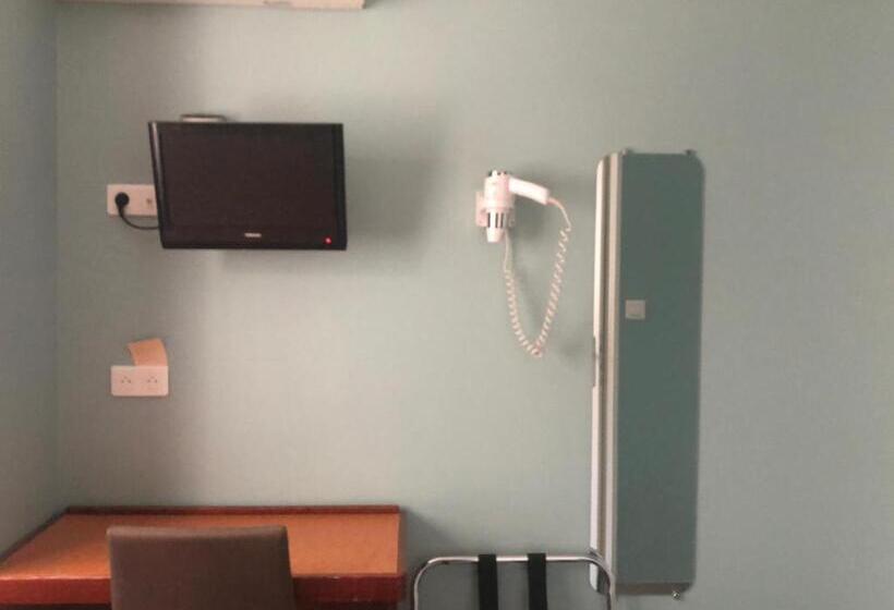 Quarto Estandar, Les Troenes