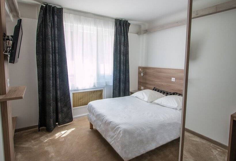 חדר סטנדרט, Les Voyageurs