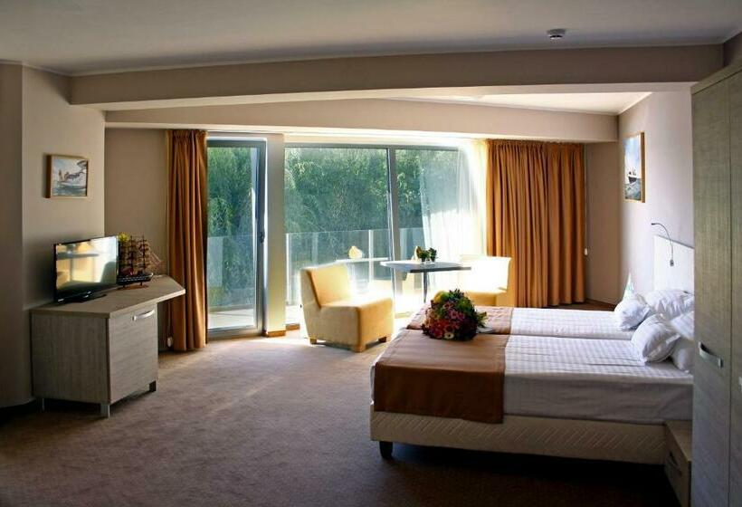 غرفة ديلوكس مزودة بشرفة, Nemo