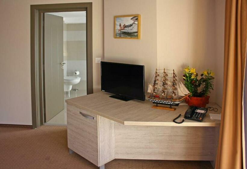 غرفة ديلوكس مزودة بشرفة, Nemo