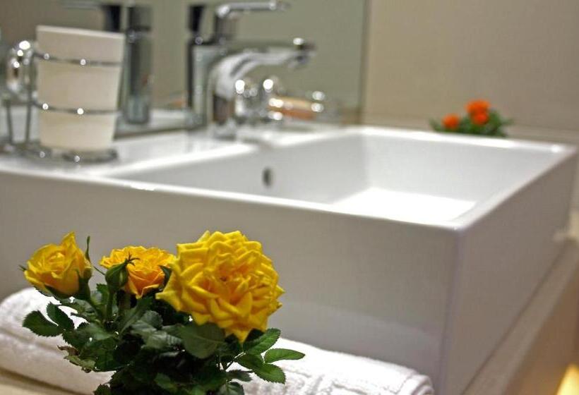 غرفة كومفورت, Nemo