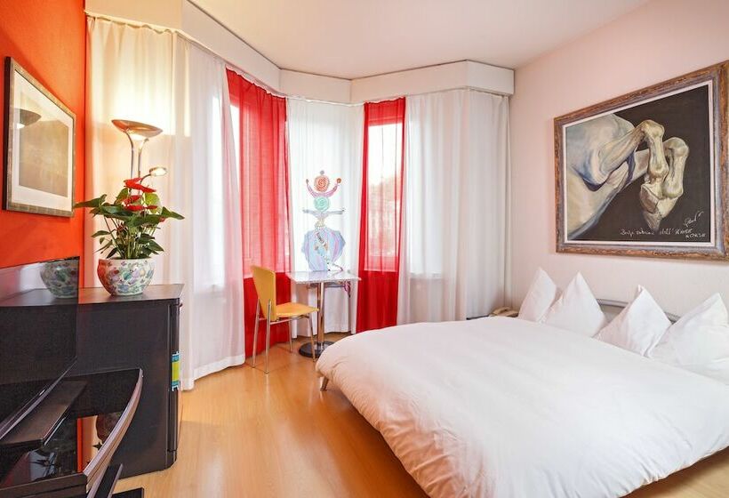 バス共有のスタンダードルーム, Residence Zum Löwen