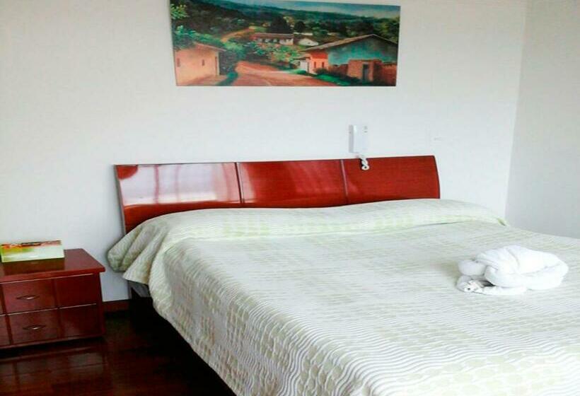 اتاق استاندارد, Santris