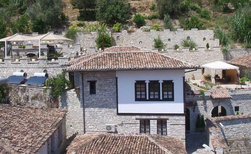 豪华房间, Vila Aleksander