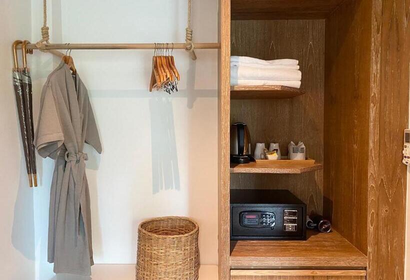 주니어 스위트, Baan Taranya Koh Yao Yai Resort