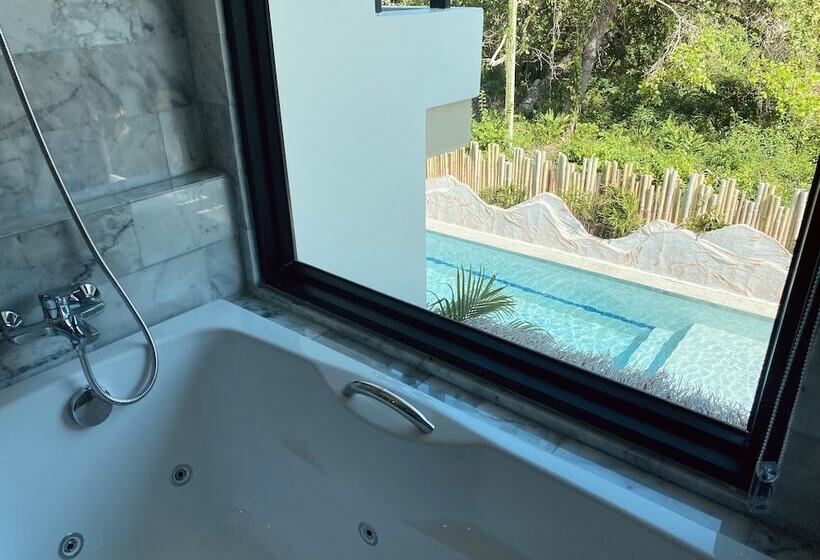 주니어 스위트 풀장 전망, Baan Taranya Koh Yao Yai Resort