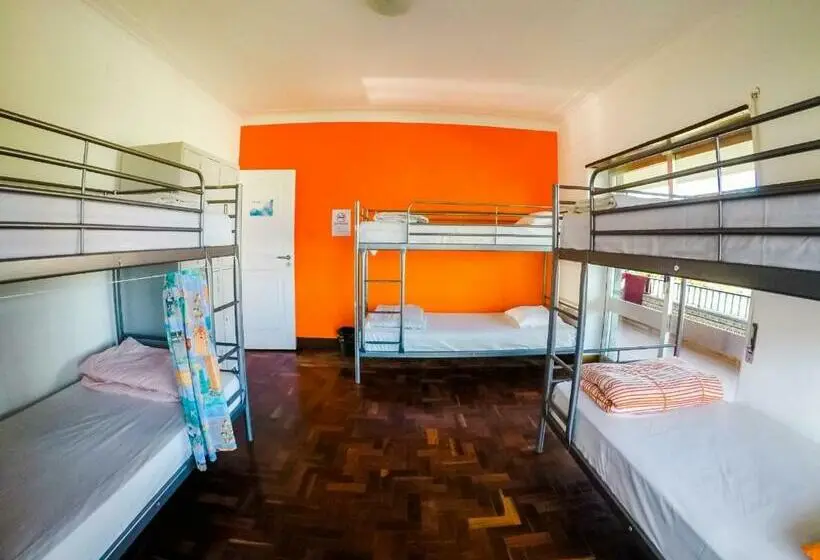 ルームシェアのワンベッド, Carcavelos Sun & Stay Hostel