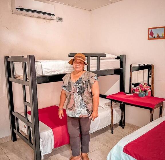 اتاق خانوادگی, Casa Hotel Las Antillas