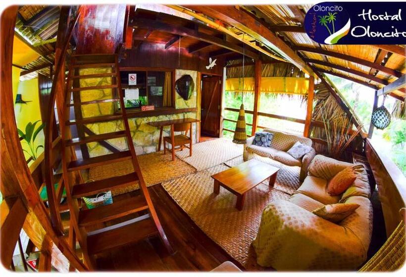 家庭间, Hostal Oloncito