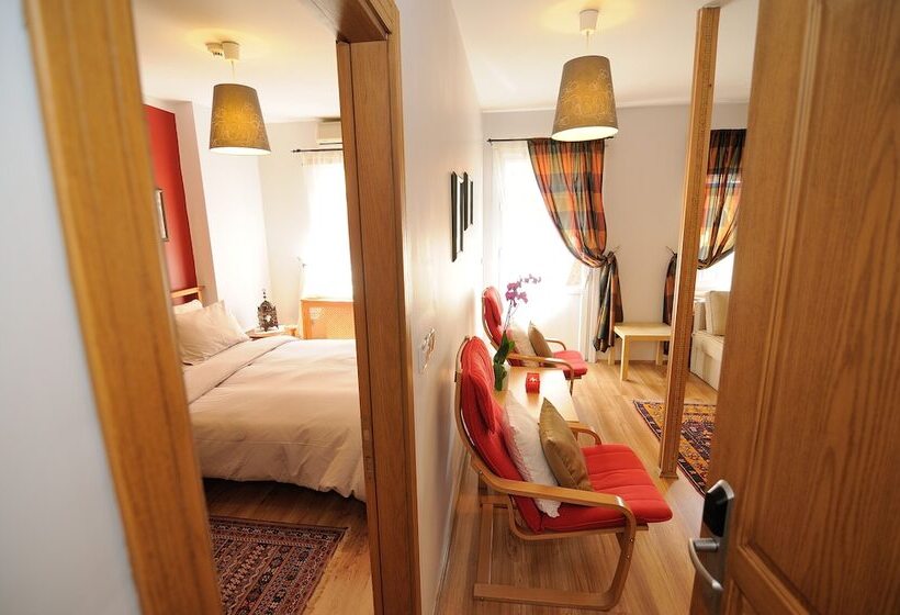 Family Room, Ahmet Efendi Evi