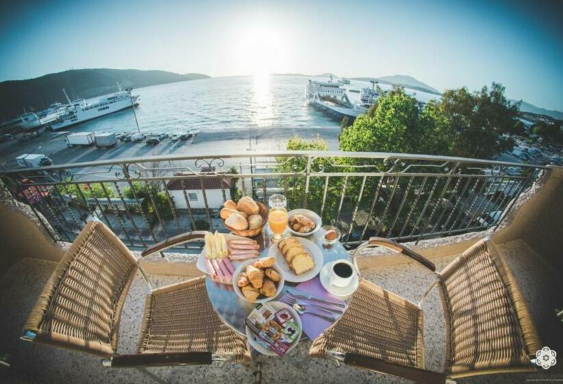 Номер Стандарт Вид на Море, Aktaion