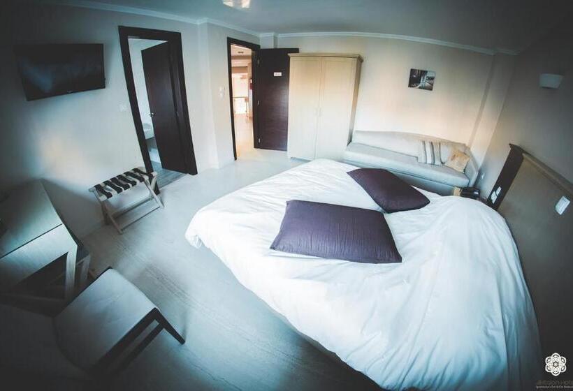 Номер Стандарт Трехместный, Aktaion