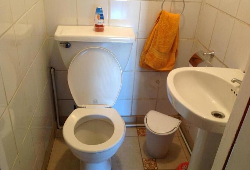 이코노미 룸, B&b Patrimonial Little Castle