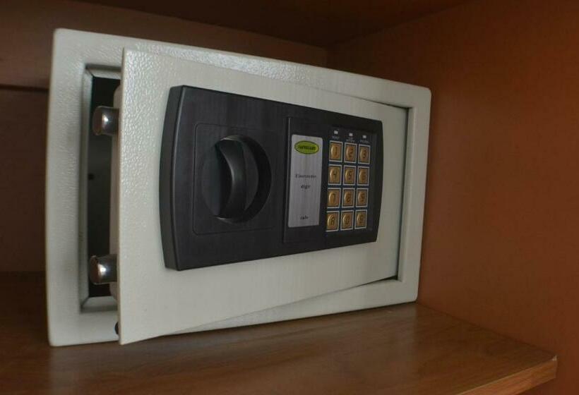 غرفة قياسية, Castell