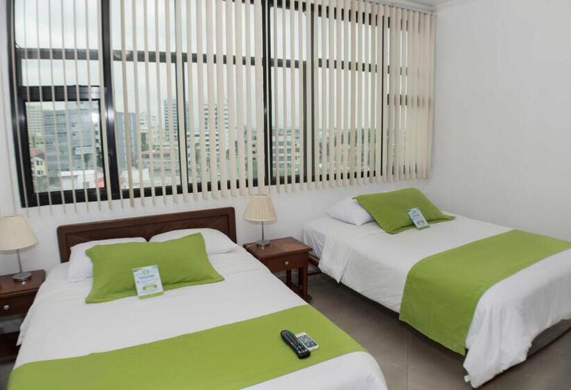 غرفة قياسية ثلاثية, Castell