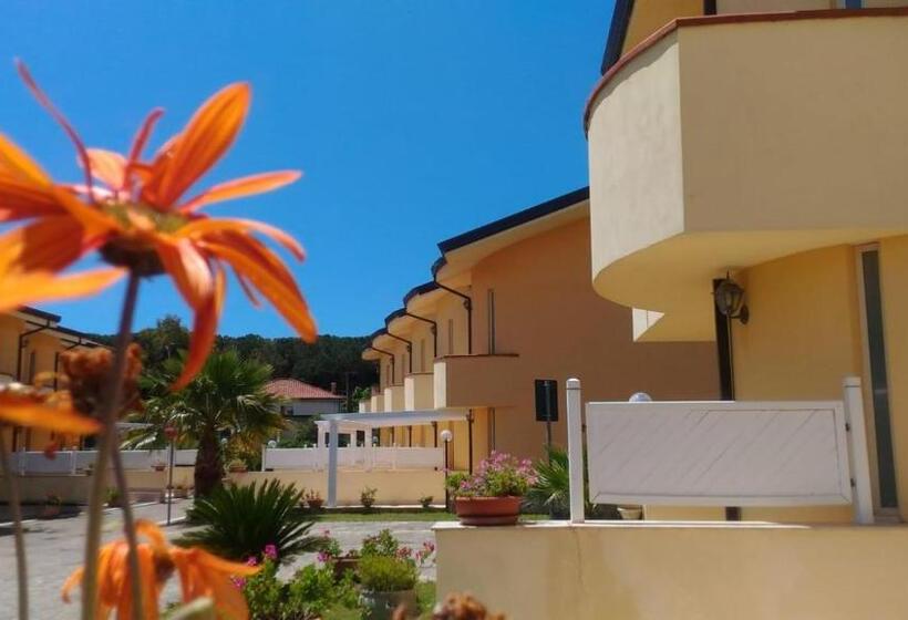 ویلای 2 خوابه, Conca Degli Dei