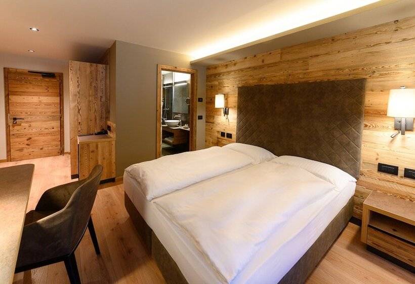 스탠다드 룸 산 전망, Crozzon