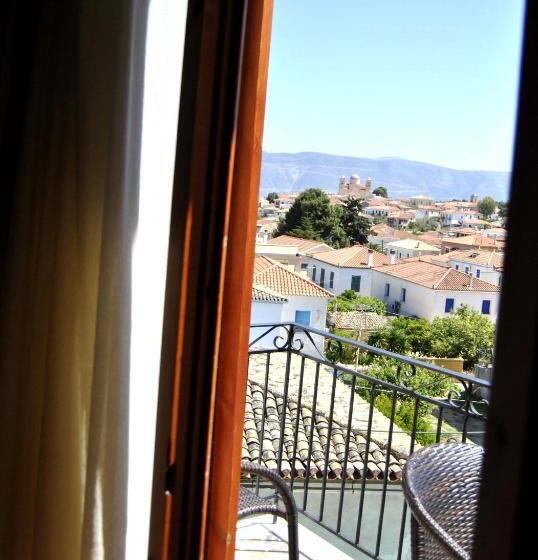 استودیو خانوادگی, Filoxenia Studios