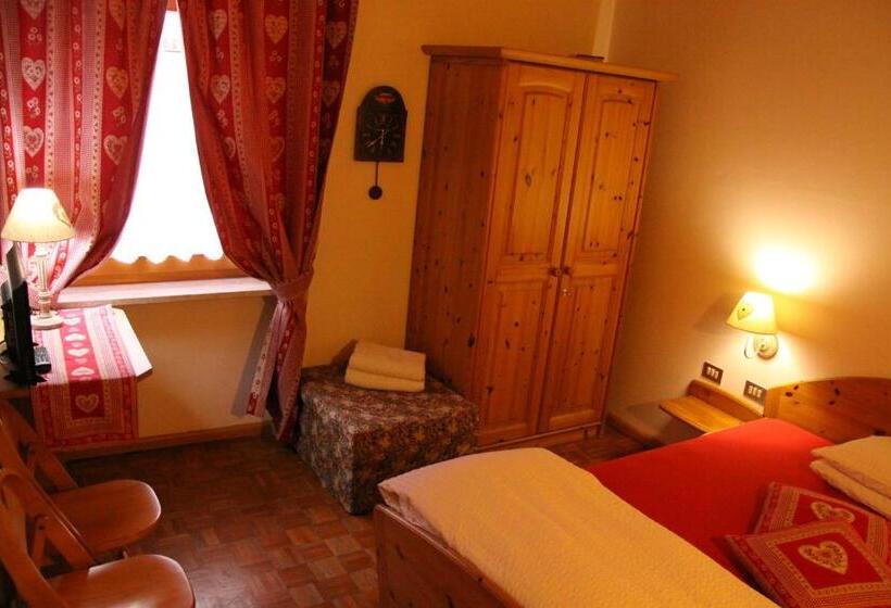 ファミリールーム, Garni Biancaneve Ruffrè Mendola