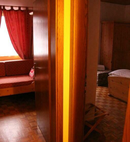 ファミリールーム, Garni Biancaneve Ruffrè Mendola