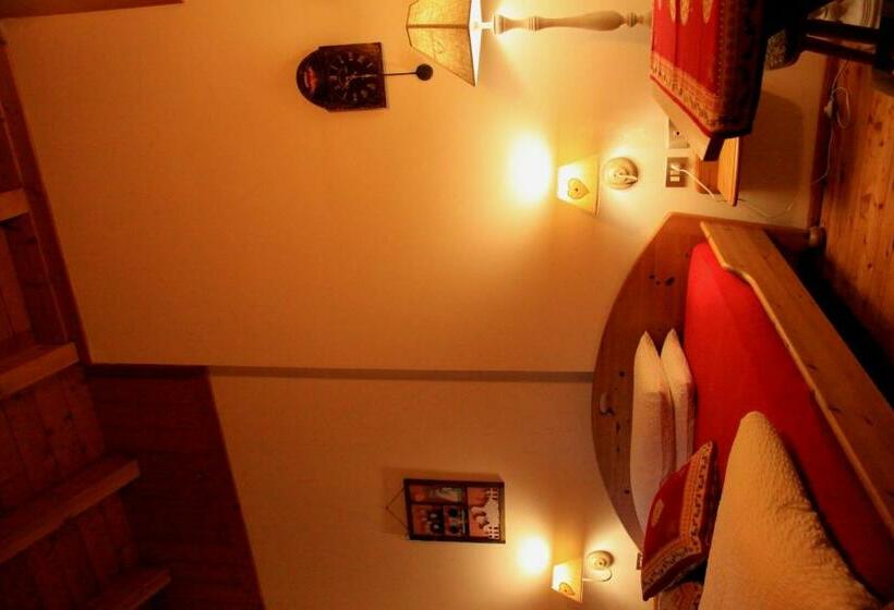 スタンダードルーム, Garni Biancaneve Ruffrè Mendola