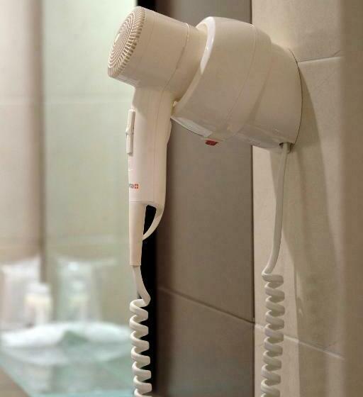 غرفة قياسية, Gelmini