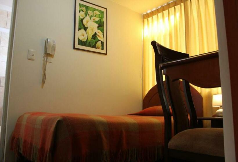 スタンダードシングルルーム, La Almohada Del Rey